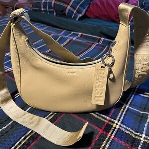 Baggu Straw recycled leather small crescent